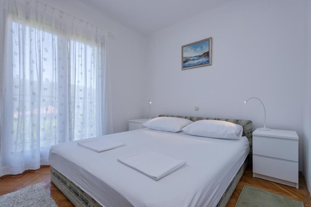 Mi Apartment Stari Grad  Exterior foto