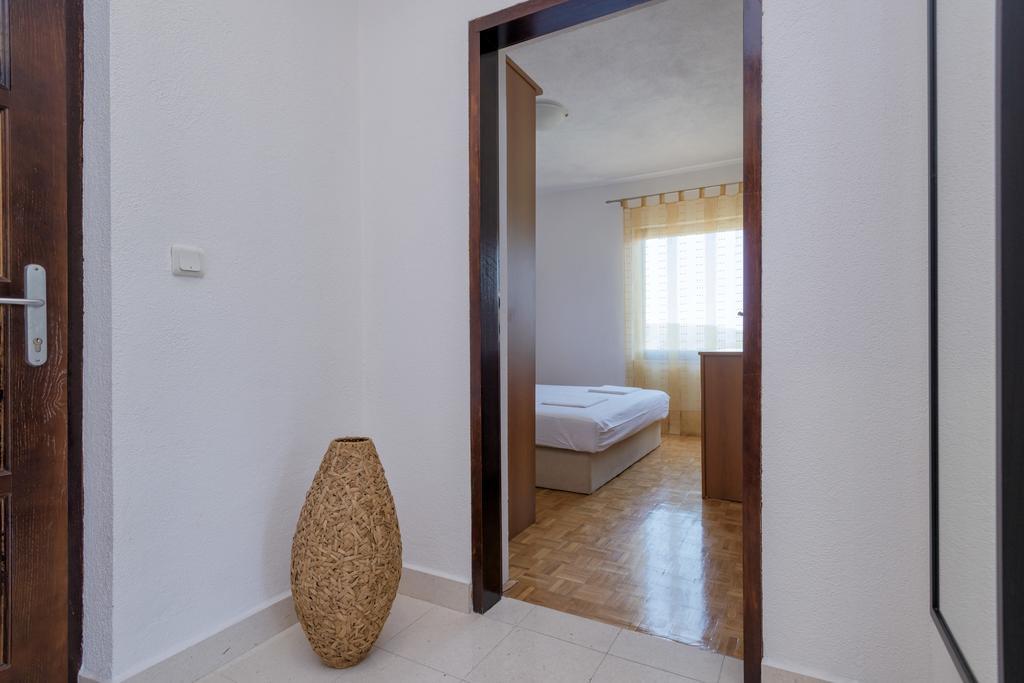 Mi Apartment Stari Grad  Exterior foto